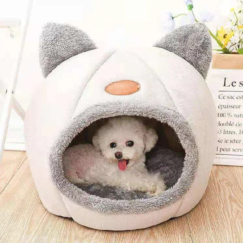Cozy Winter Cat Cave Bed – Deep Sleep Comfort Nest