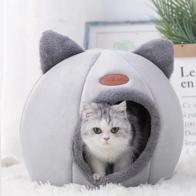 Cozy Winter Cat Cave Bed – Deep Sleep Comfort Nest
