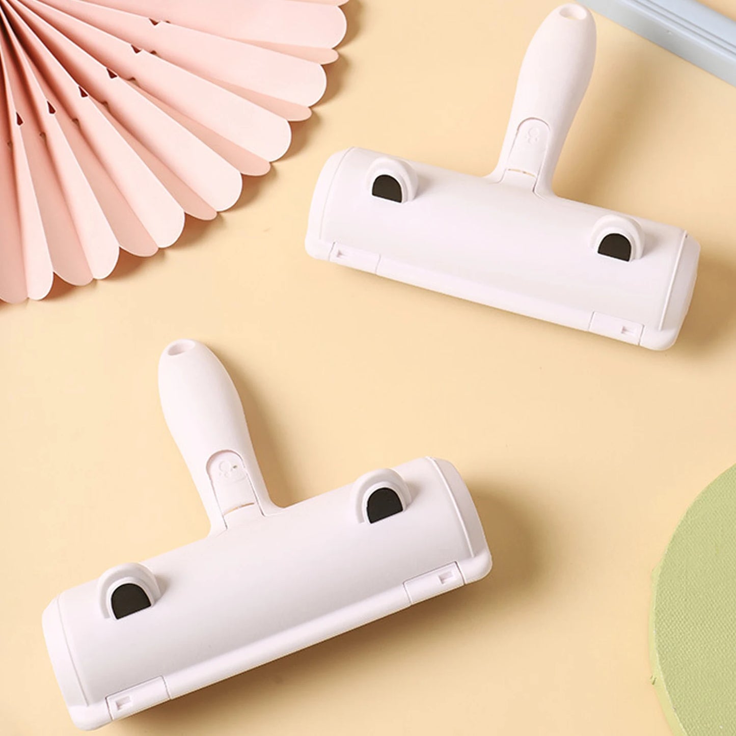 Reusable Pet Hair Remover Roller with Self-Cleaning Base