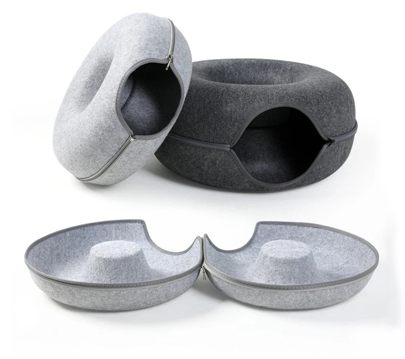 Round Felt Cat Tunnel Donut Bed with Scratcher