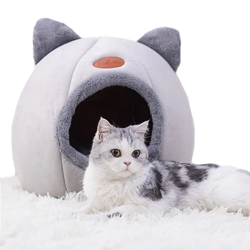 Cozy Winter Cat Cave Bed – Deep Sleep Comfort Nest