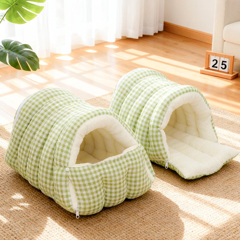 Winter Warm Cat Bed - Large Winter Sleeping Bag Suitable for Adult Cats or 2 Kittens Removable Multi-Use Enclosed Bed with Cover