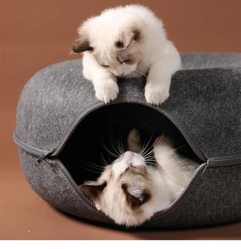 Round Felt Cat Tunnel Donut Bed with Scratcher