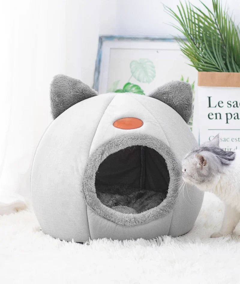 Cozy Winter Cat Cave Bed – Deep Sleep Comfort Nest